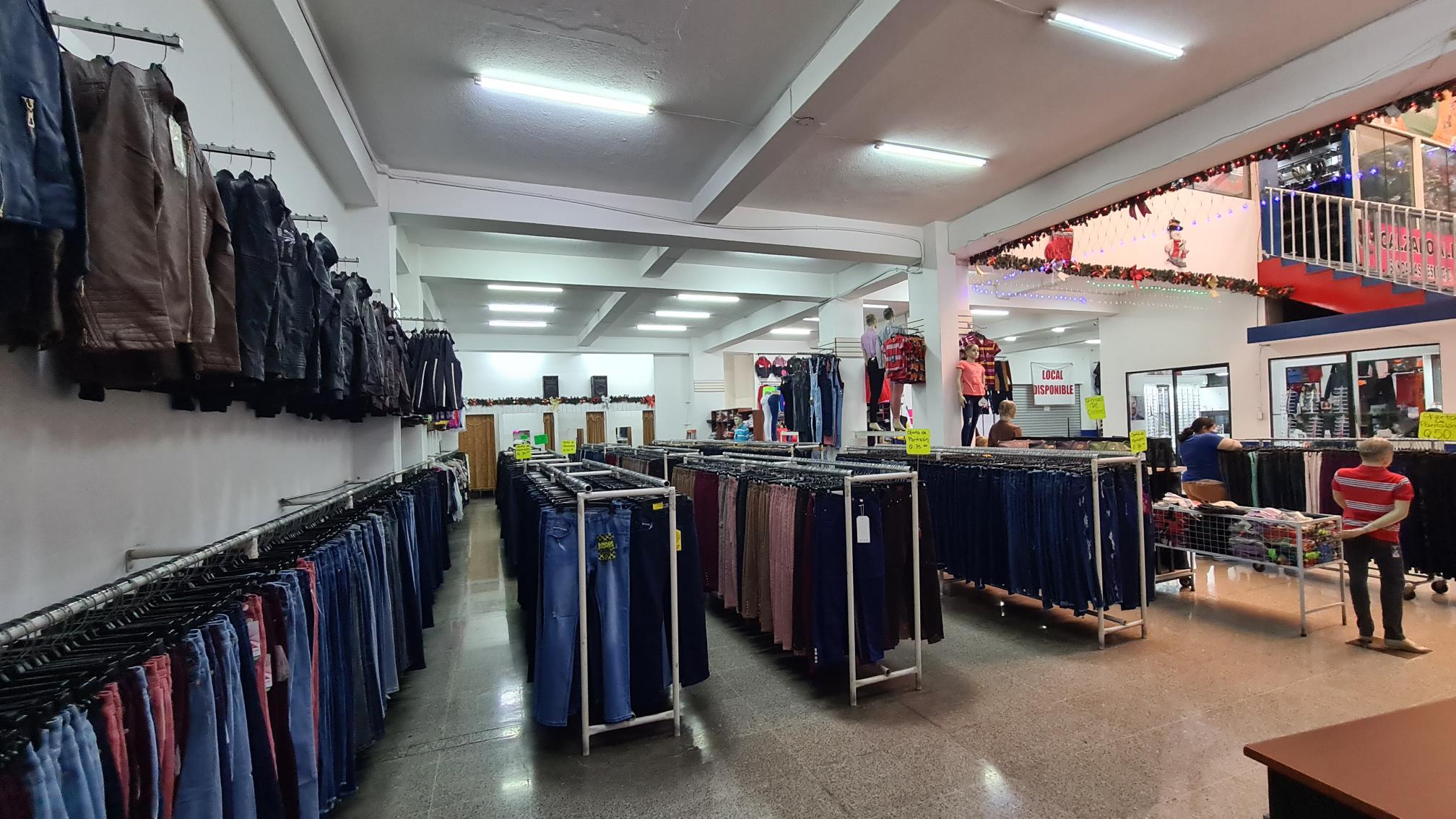 Local en Alquiler zona 11 Entrada a El Guarda