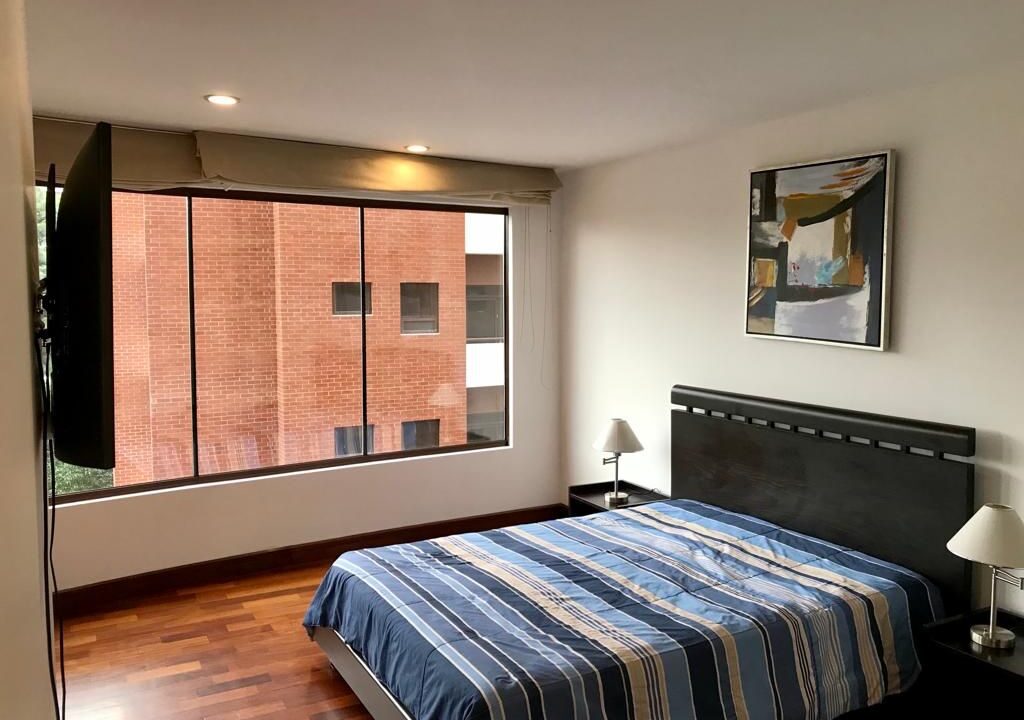 apartamento-en-alquiler-edificio-santa-maria-zona-10-3