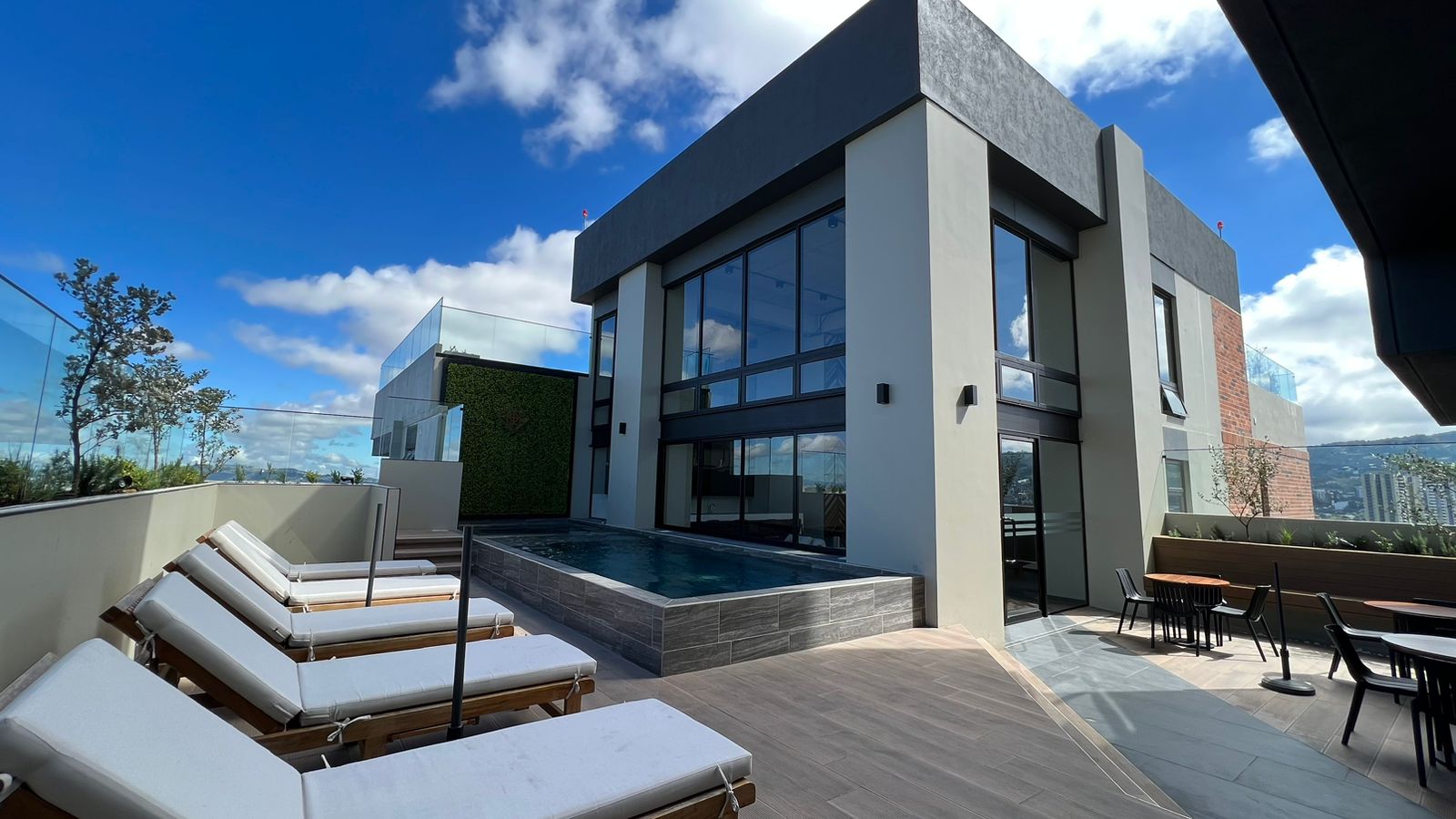 Apartamento para estrenar en venta, zona 10, Edificio IQ10