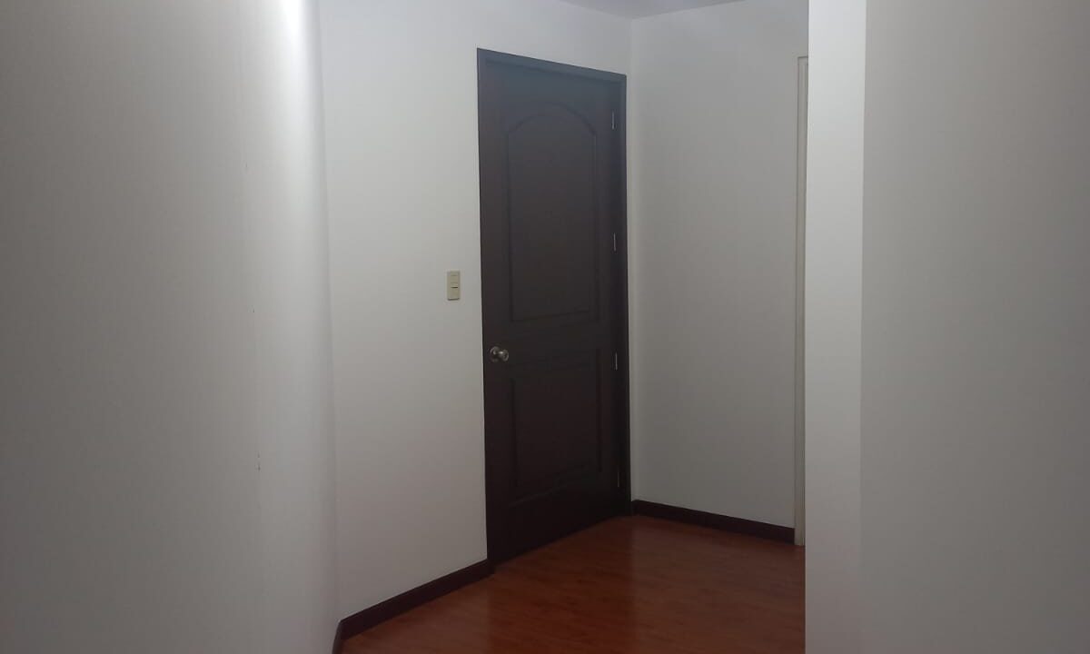 apartamento-en-alquiler-zona-14-edificio-bellini-10