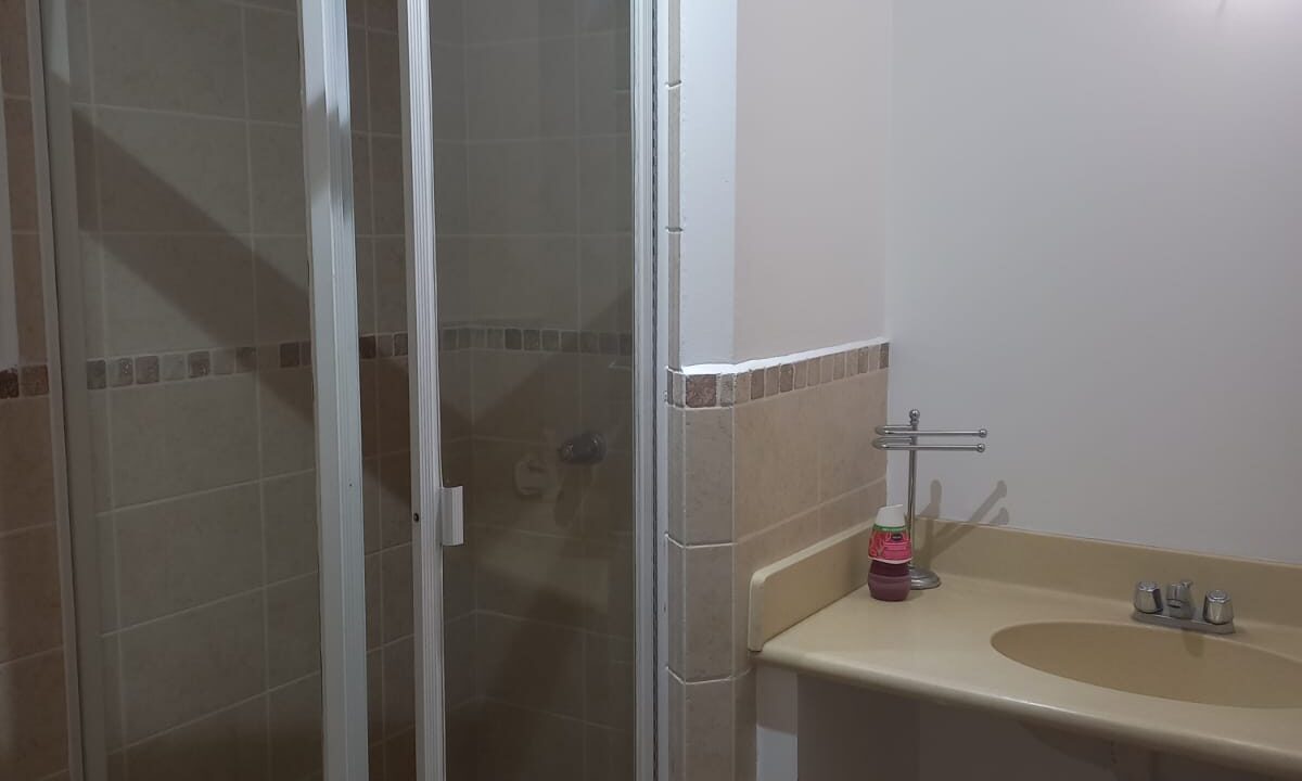 apartamento-en-alquiler-zona-14-edificio-bellini-13