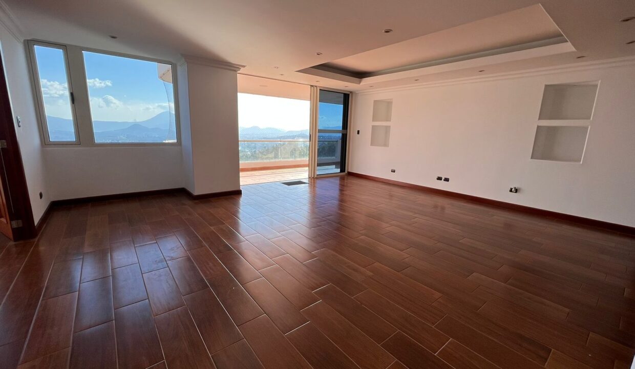 apartamento-en-alquiler-zona-14-edificio-marques-del-valle-3